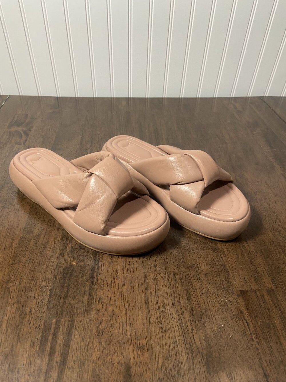 Marc Fisher LTD Nude Knotted Platform Slide Sandals Size 11